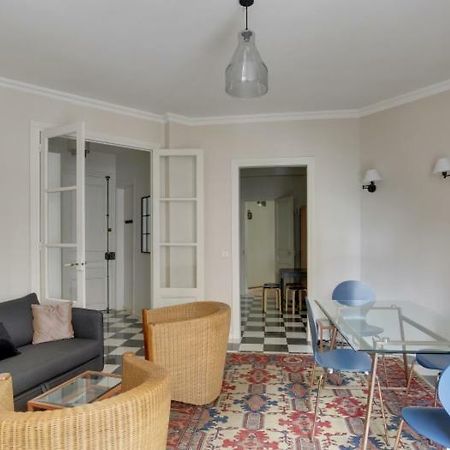 4 People Apartment Close To Eiffel Tower By Weekome Paris Exterior photo