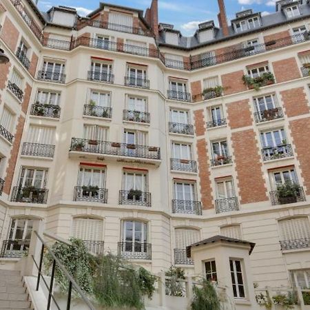 4 People Apartment Close To Eiffel Tower By Weekome Paris Exterior photo